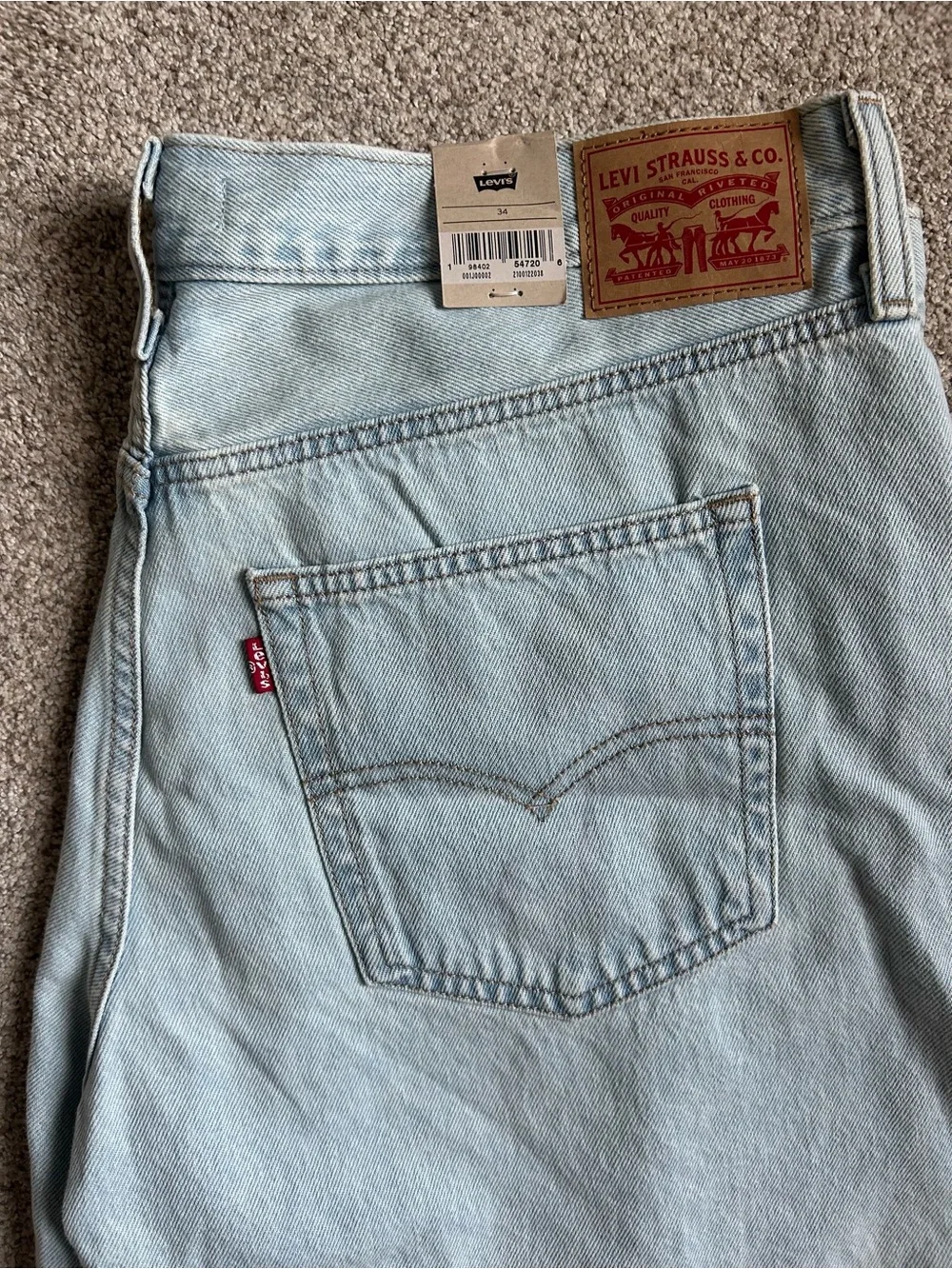 NWT Levi's Women's 94 Baggy Shorts Levi's Light Blue Denim Jean Shorts Sz 34